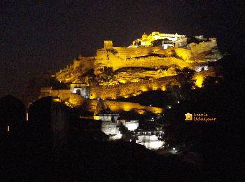 Kumbhalgarh fort at night.